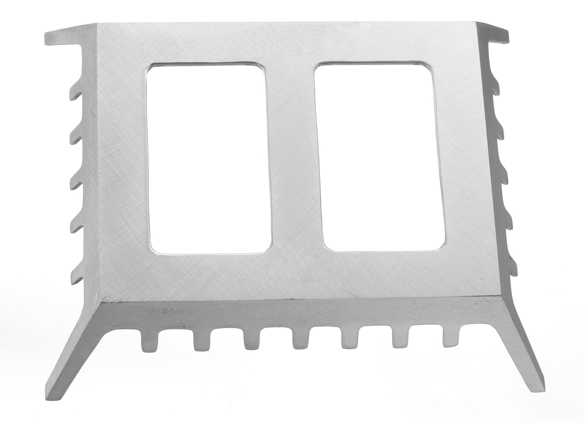 WHAT IS THE DIFFERENCE BETWEEN THE P-740 AND THE PM-740 TABLE?